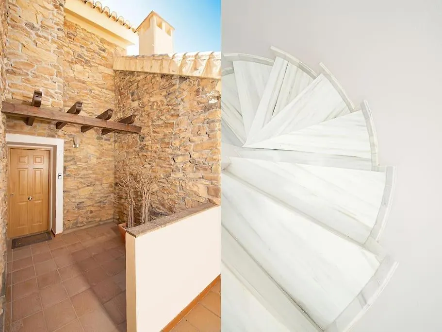 Sunny House With Great Sea Views, 3 Terraces, Private Heated Pool And Sauna Ла-Эррадура 0*,
