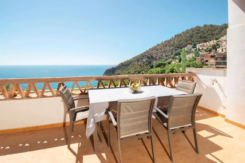 Sunny House With Great Sea Views, 3 Terraces, Private Heated Pool And Sauna La Herradura  Holiday home La Herradura (Granada)
