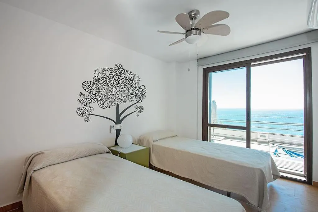 Holiday home Sunny House With Great Sea Views, 3 Terraces, Private Heated Pool And Sauna La Herradura